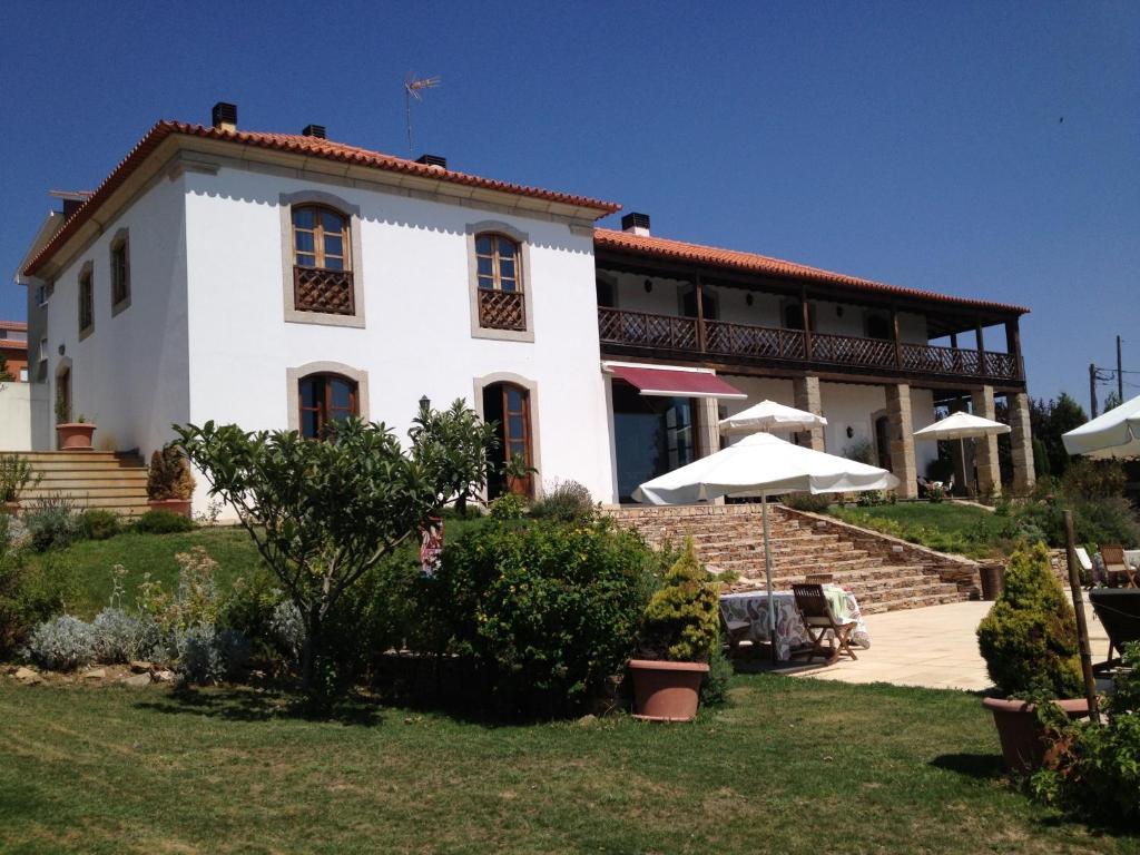 Quinta Da Pereira E Enricas Agro-Turismo Hotell Vila Flor Exteriör bild